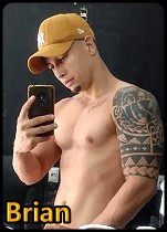 garoto de programa sarado, definido, musculoso